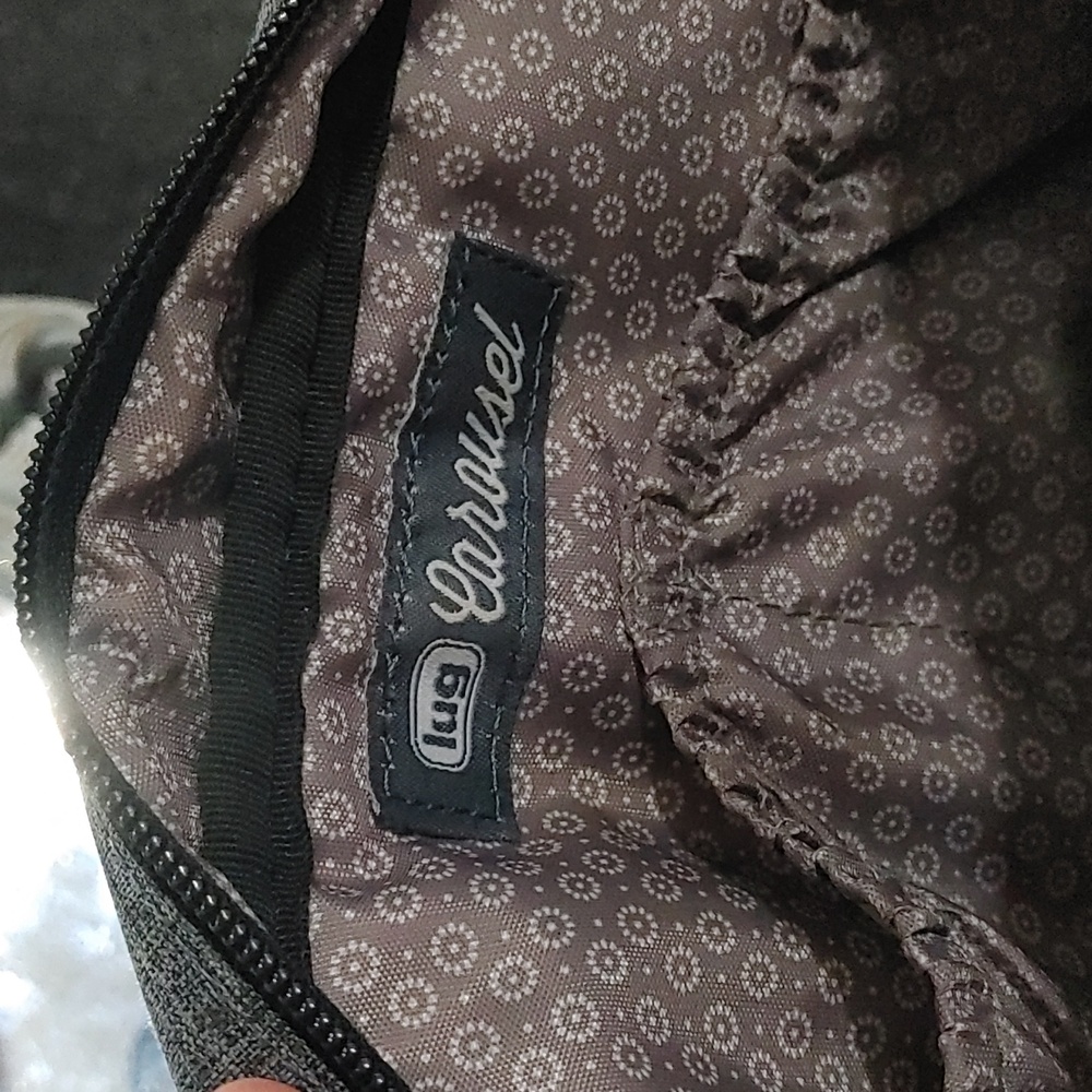 LUG Carousel Dark Gray Crossbody Bag 9.5" L × 5.5" H × 2" W Multiple pockets - Picture 4 of 8